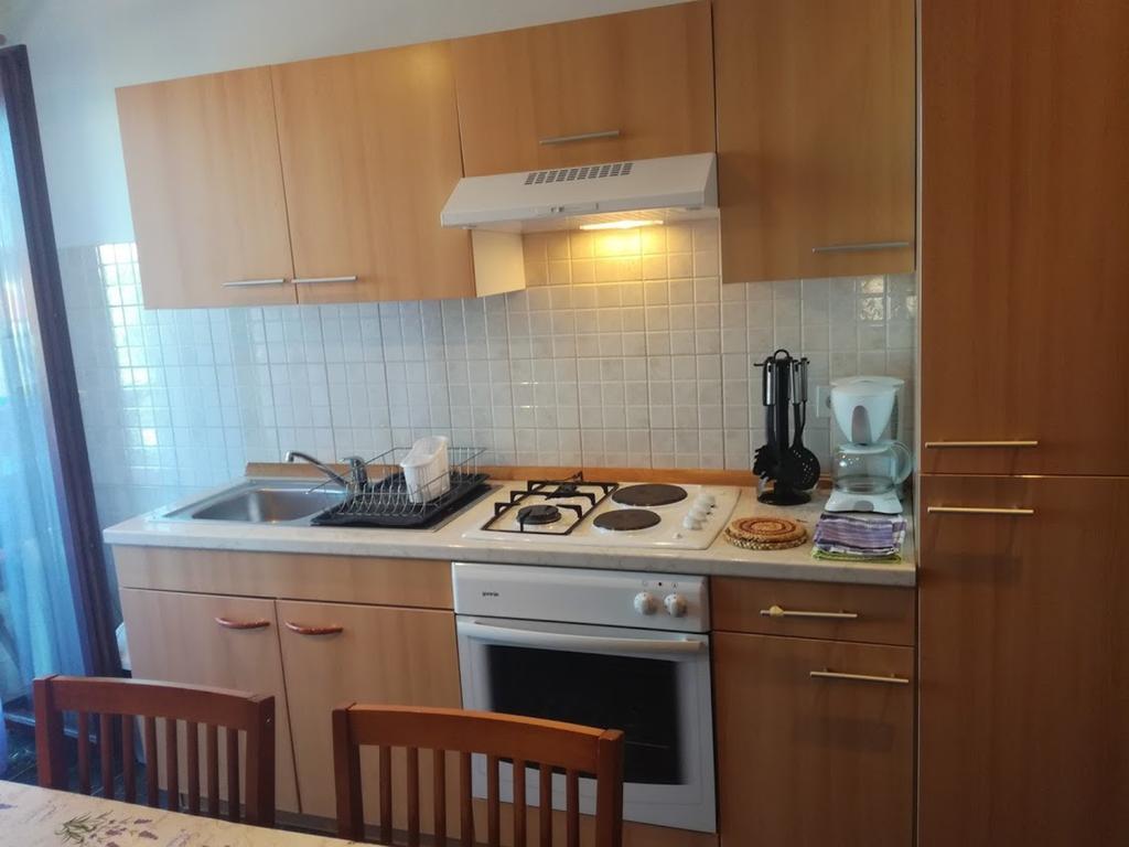 Apartments Tamara Sukošan Екстериор снимка